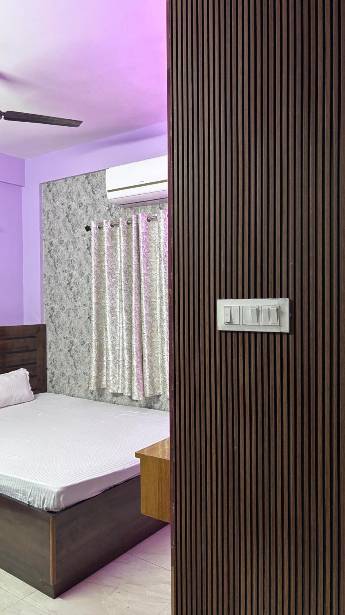Garden Guest House Near Rene Tower Ruby General Hospital Calcutta Extérieur photo